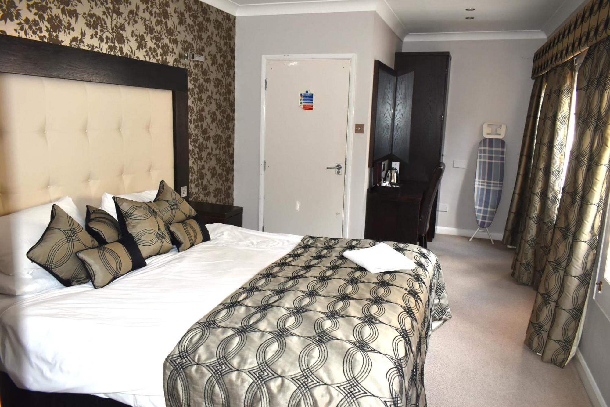 Donington Manor Hotel Castle Donington Εξωτερικό φωτογραφία